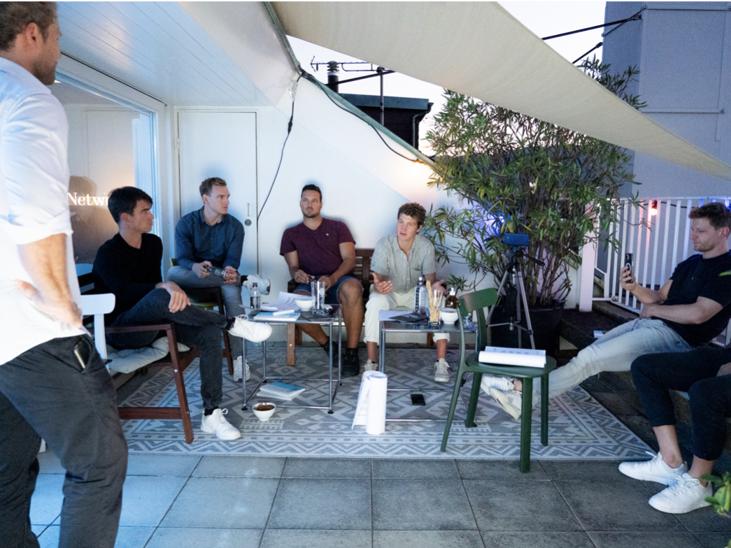 Pause auf Terrasse / Workshop